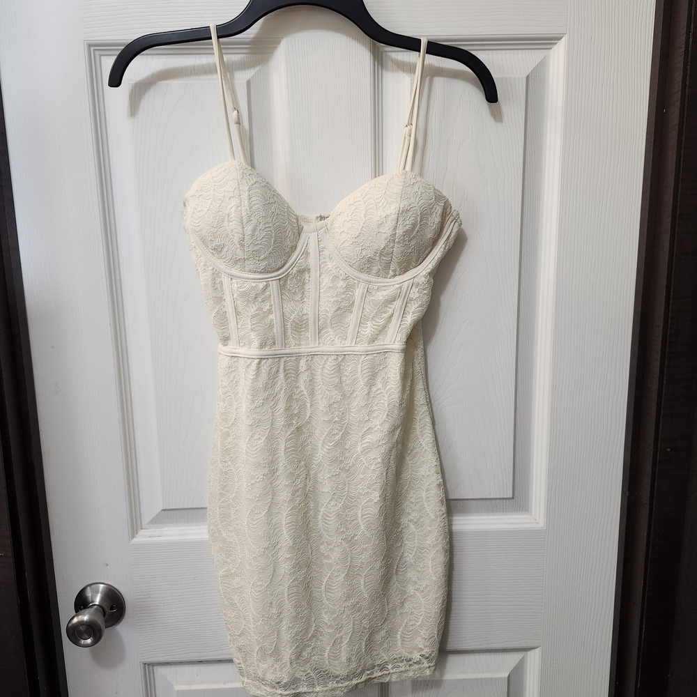 Lulus Cream Lace Bustier Bodycon Mini Seduce You Spaghetti Strap Dress Sz S - Picture 4 of 9